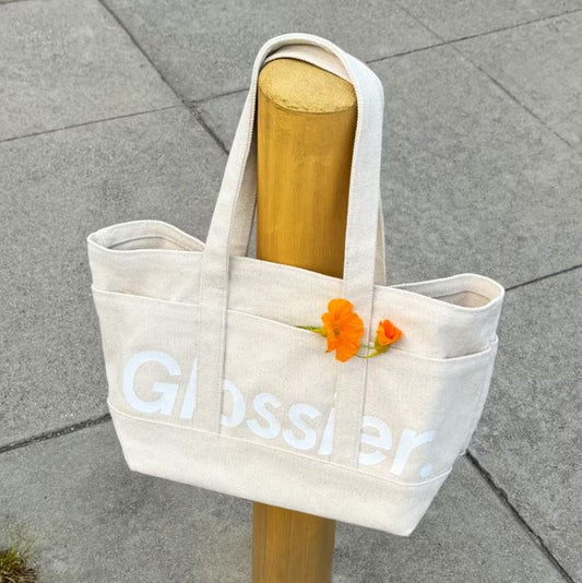Glossier Utility Bag *PREVENTA*